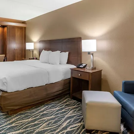 Comfort Inn & Suites Newark - Wilmington Extérieur photo