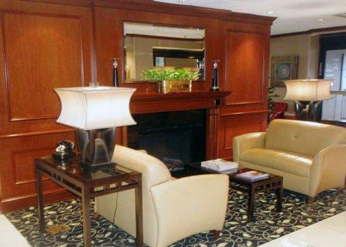 Hotel Comfort & - Wilmington