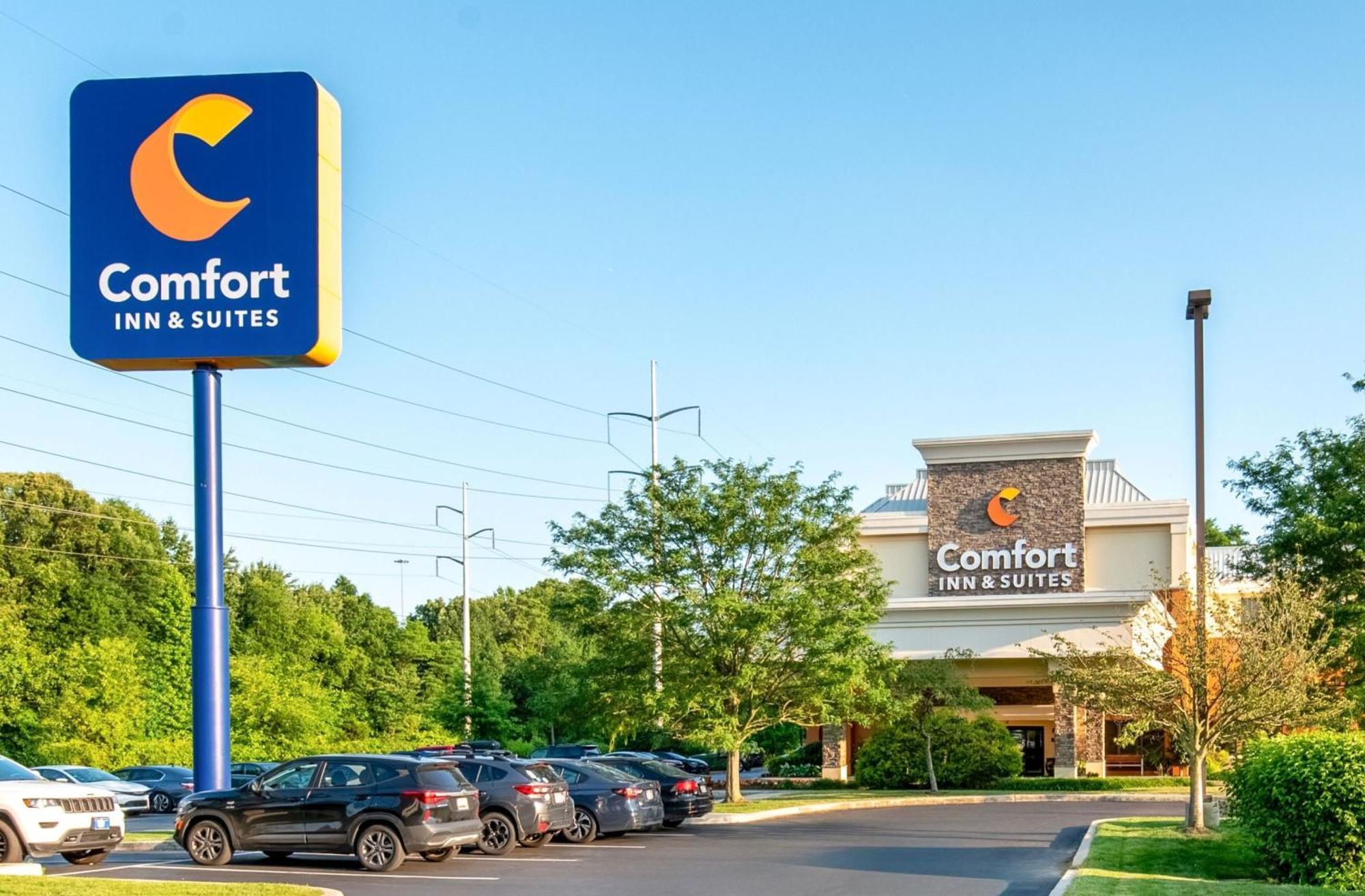 Comfort & - Wilmington Hotel Newark