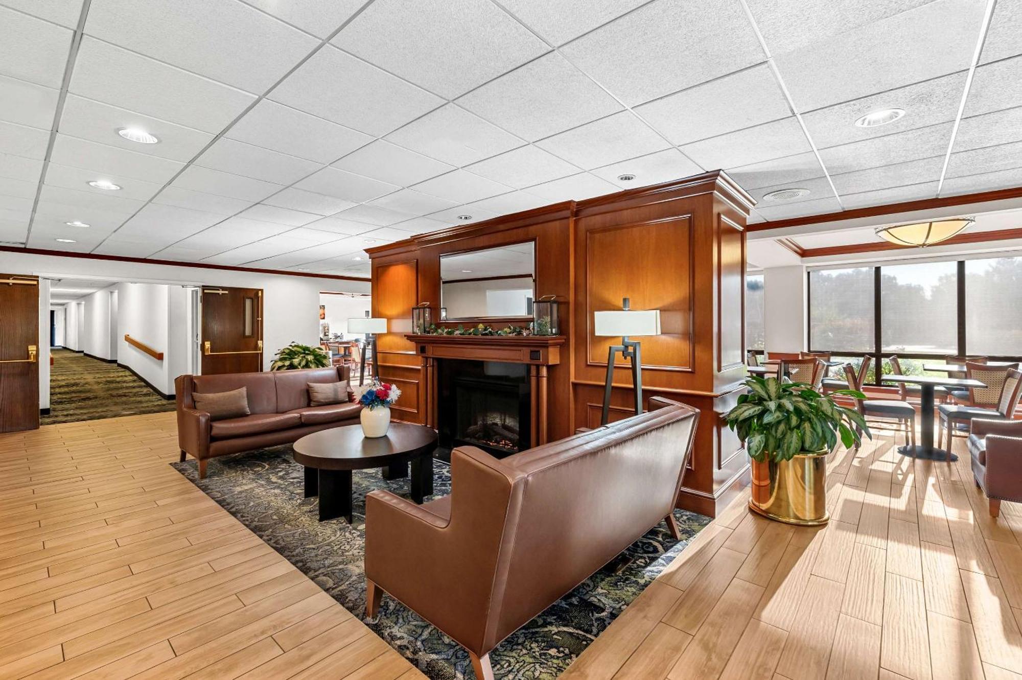 Hotel Comfort & - Wilmington Newark