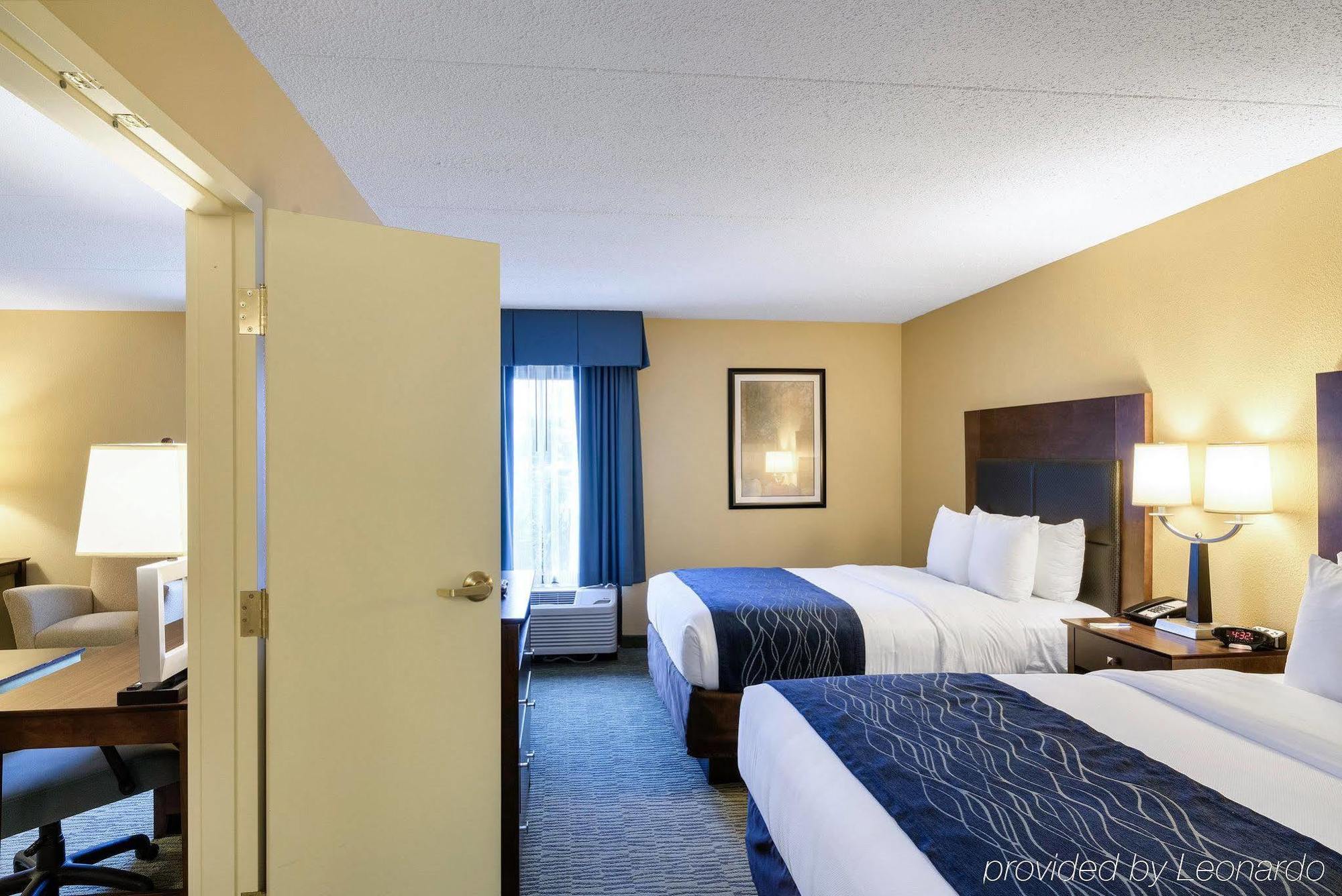 Hotel Comfort & - Wilmington